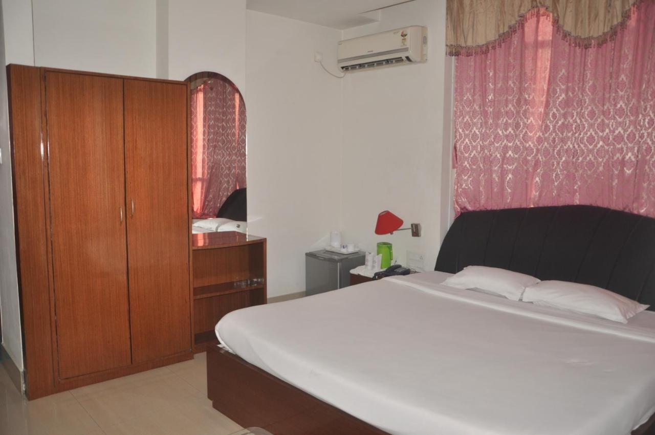 Hotel Dooars Mountain Alipur Duar エクステリア 写真