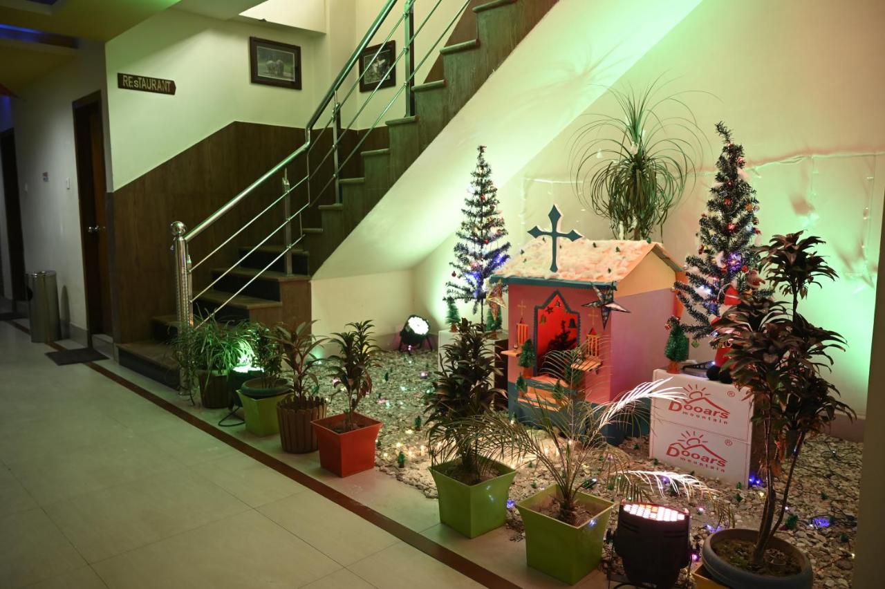 Hotel Dooars Mountain Alipur Duar エクステリア 写真