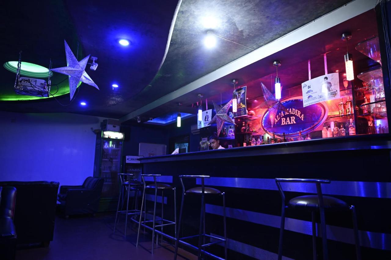 Hotel Dooars Mountain Alipur Duar エクステリア 写真